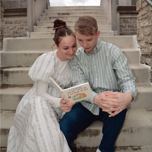 ✨Meet me✨ - Picture 3 of 8